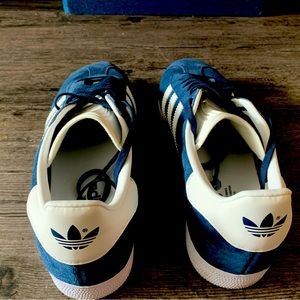 Adidas Gazelle Navy Women’s Size 11.5